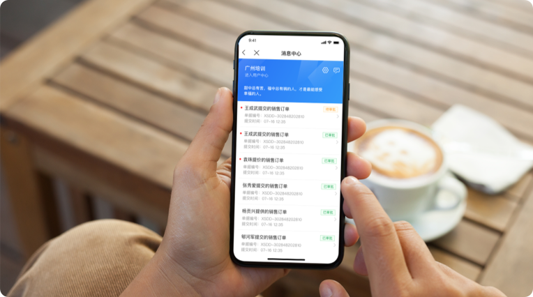企業(yè)如何利用財務(wù)風(fēng)險預(yù)警系統(tǒng)防范危機(jī)？